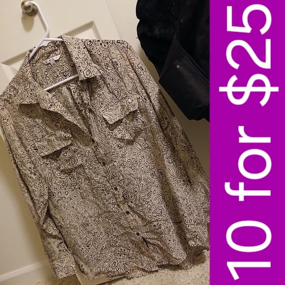 CABI Button down top - Picture 1 of 11